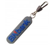 Pins og merker